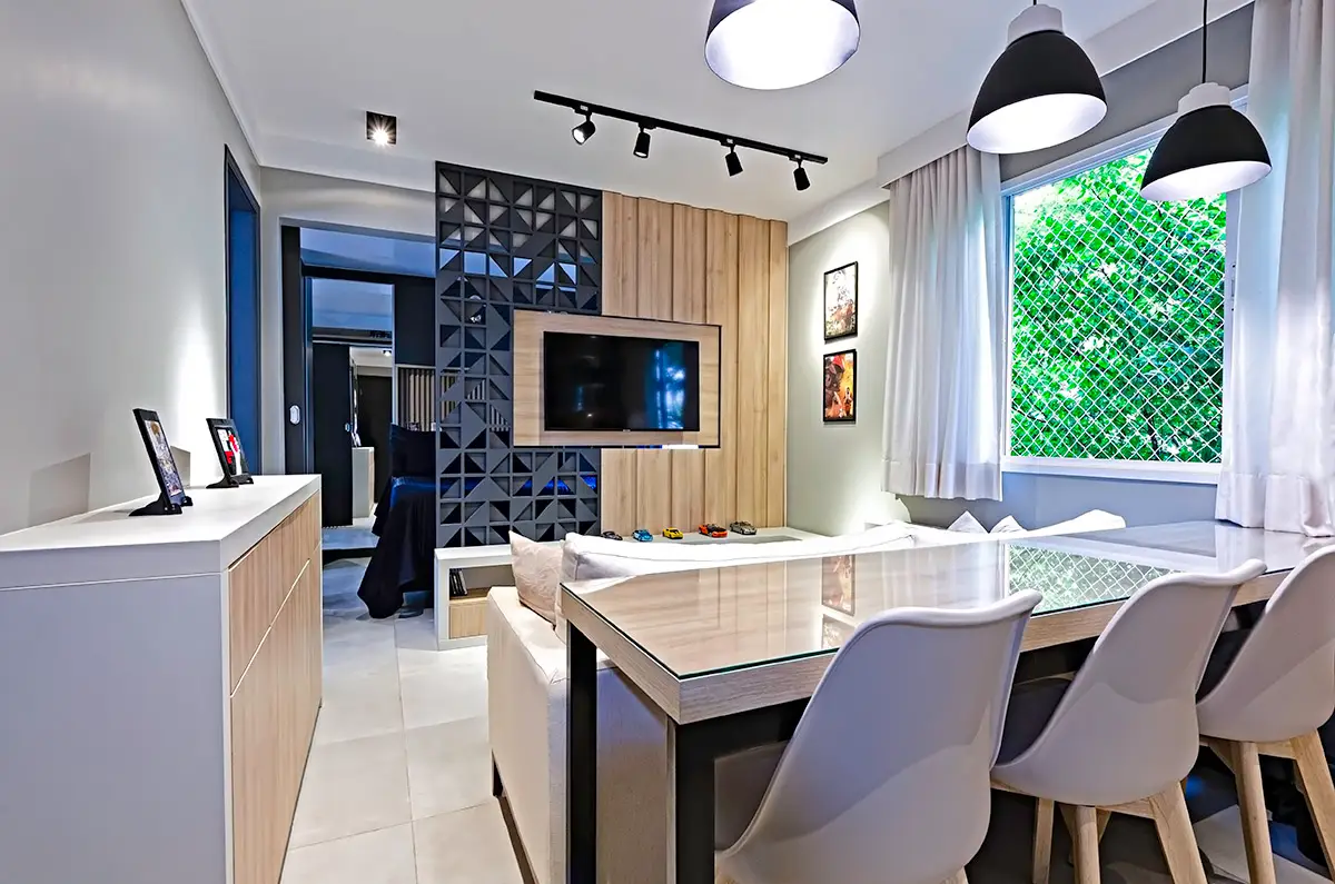 Sala de estar jantar integrada apartamento pequeno painel 3D TV giratória reforma Patricia Bonadia (2)