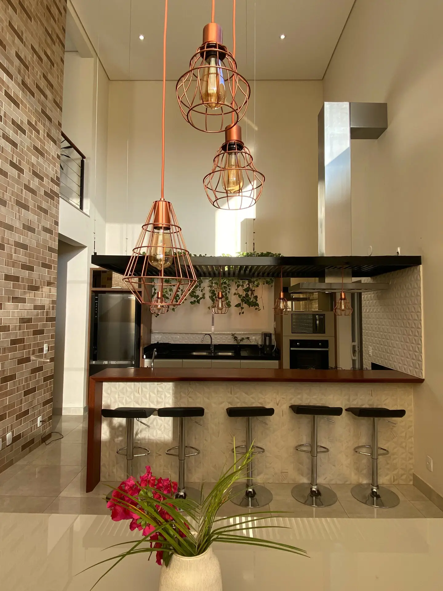 reforma cozinha pé direito duplo estilo industrial reforma retrofit Patricia Bonadia arquitetura (6)